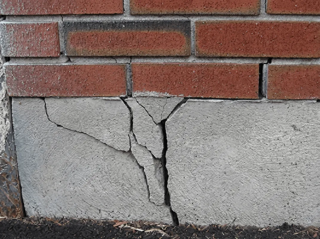 Concrete foundation with serious structural damage in Erie, PA